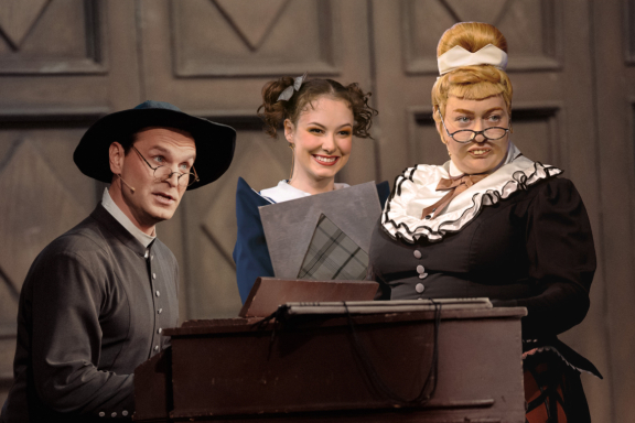 Гастроли театра имени Евг. Вахтангова "МАДЕМУАЗЕЛЬ НИТУШ"