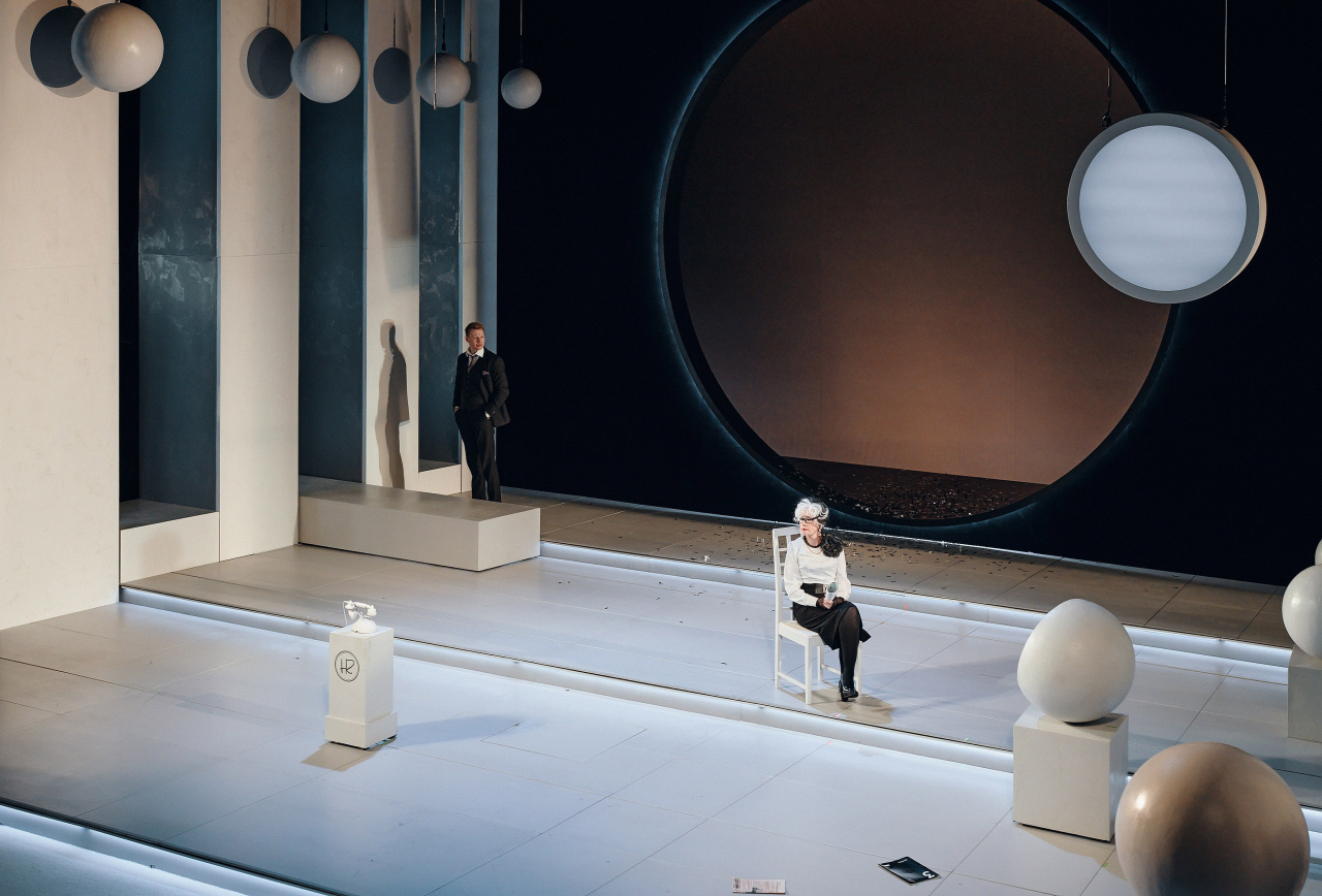 ТЕАТР ПУШКИНА «МАДАМ РУБИНШТЕЙН»